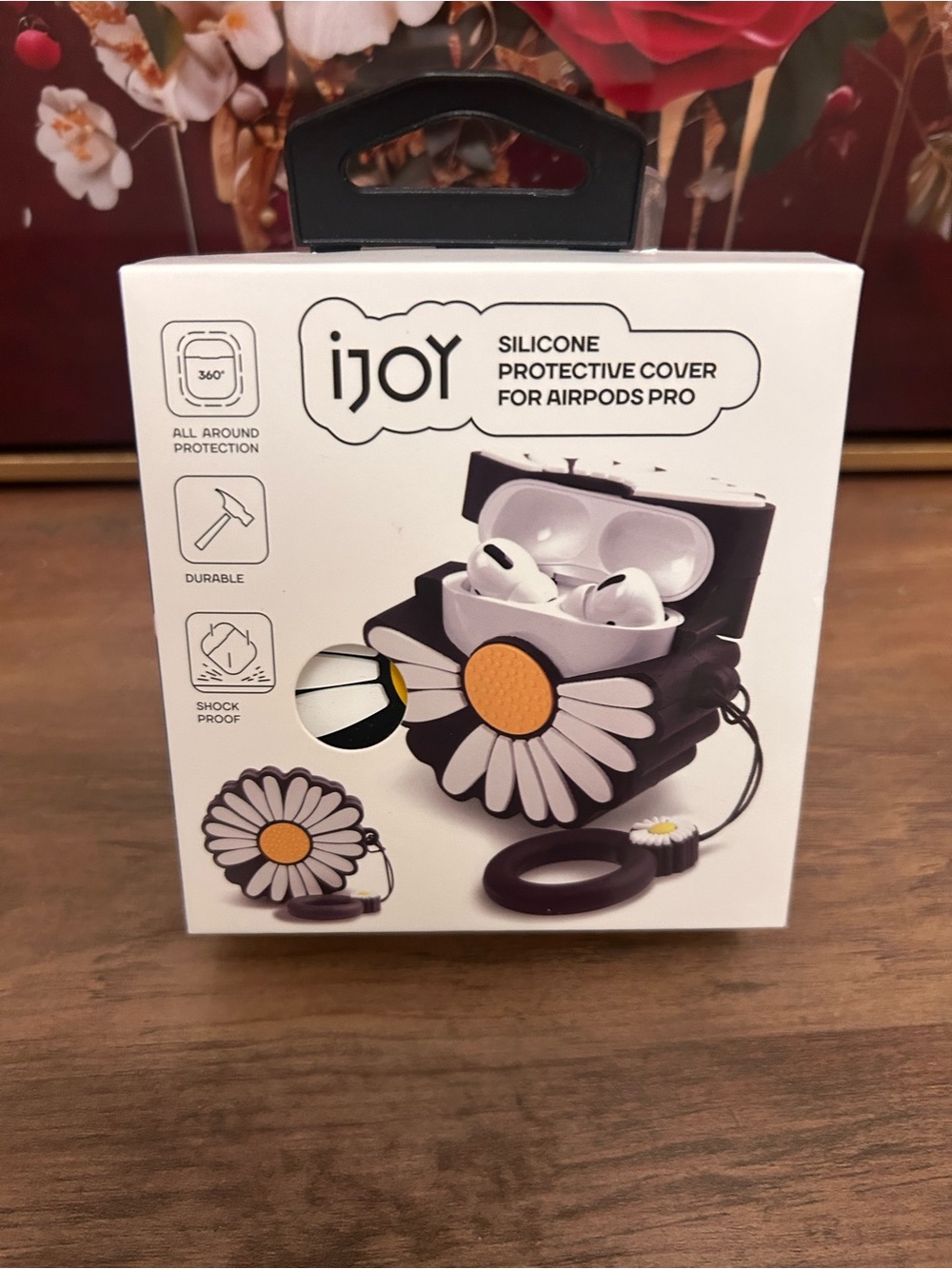 ijoy Black Daisy Silicone Protective Cover for AirPods Pro - Picture 2 of 3